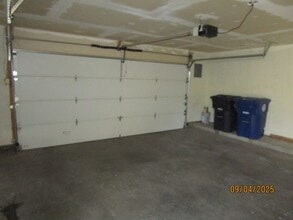 Building Photo - 4929 Osuna Pl NE