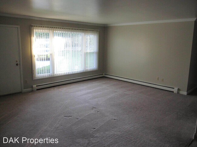 Building Photo - 115 Concord Pl