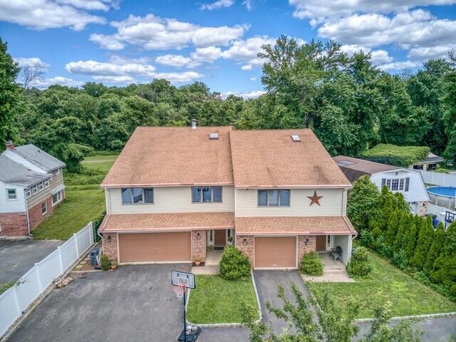 Building Photo - 328 Saddle River Rd