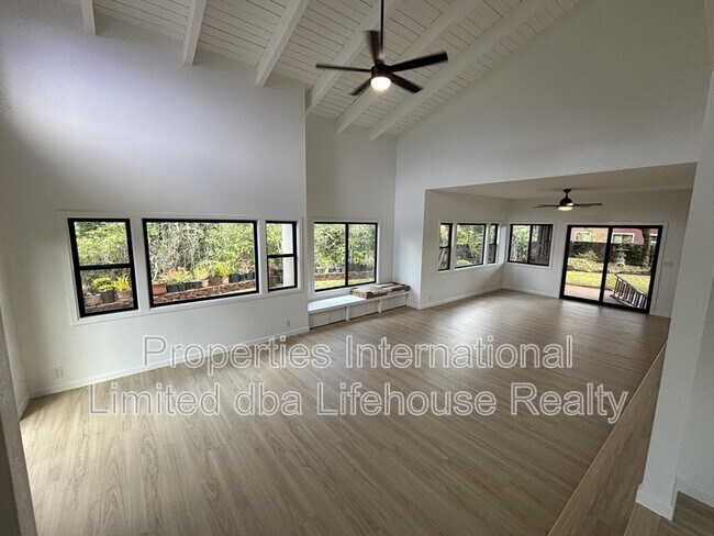 Building Photo - 95-797-797 Lanipaa St