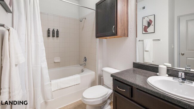 Foto del edificio - 15330 Liberty River Dr