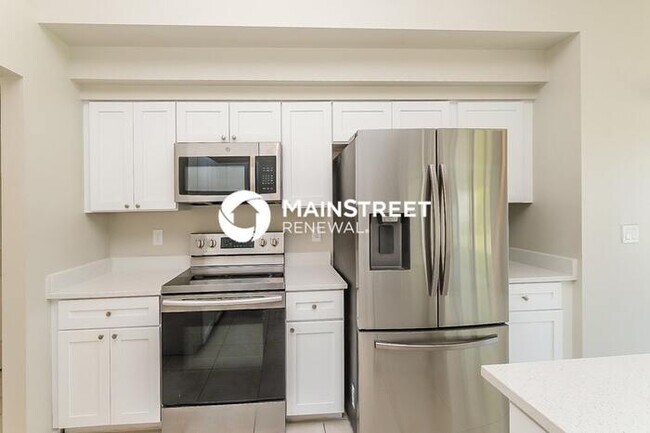 Building Photo - 3 Bedroom Pet-Friendly Home in Spring Hill, FL with Main Street Renewal