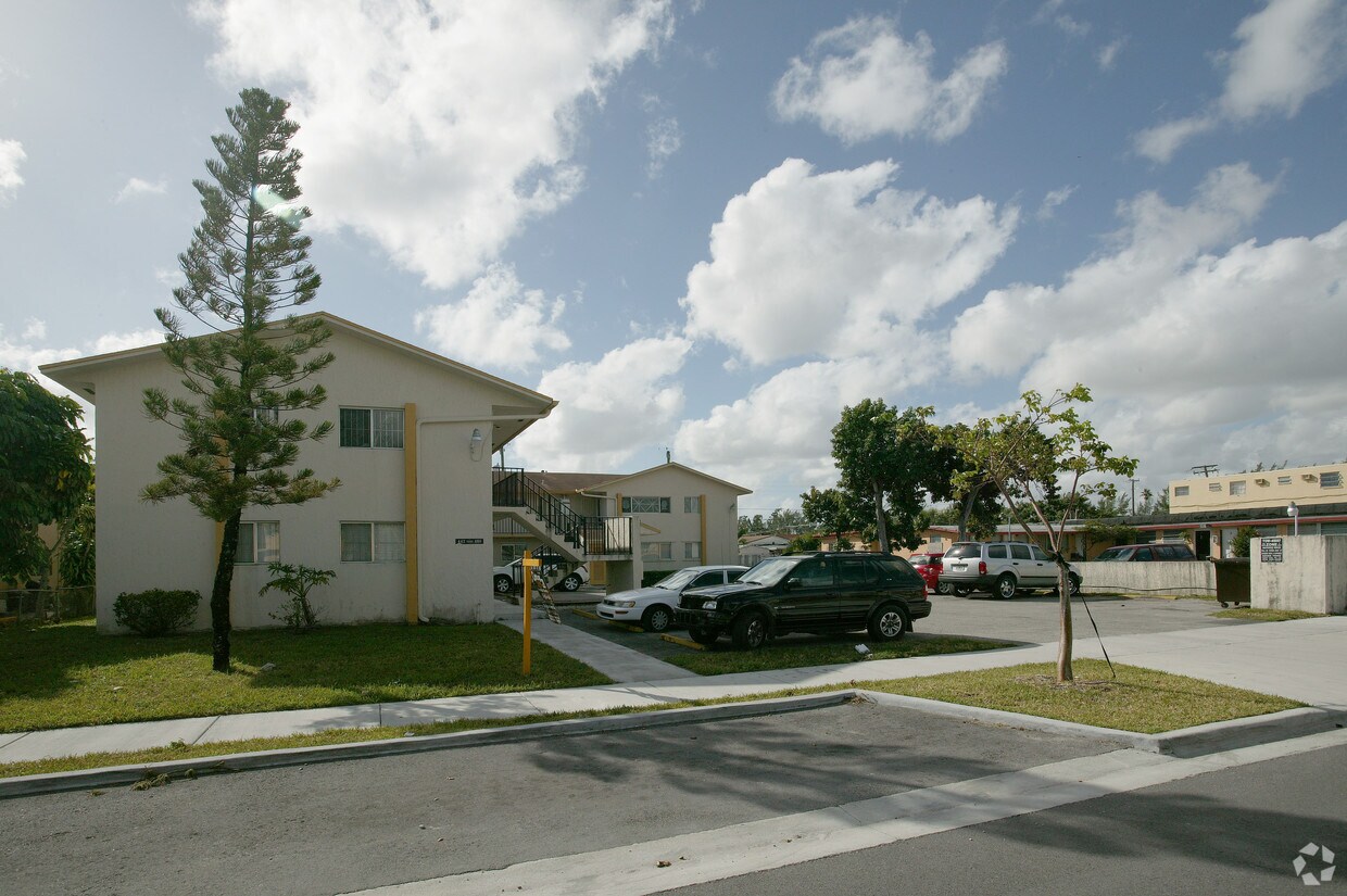 Foto del edificio - 442-460 E 27th St