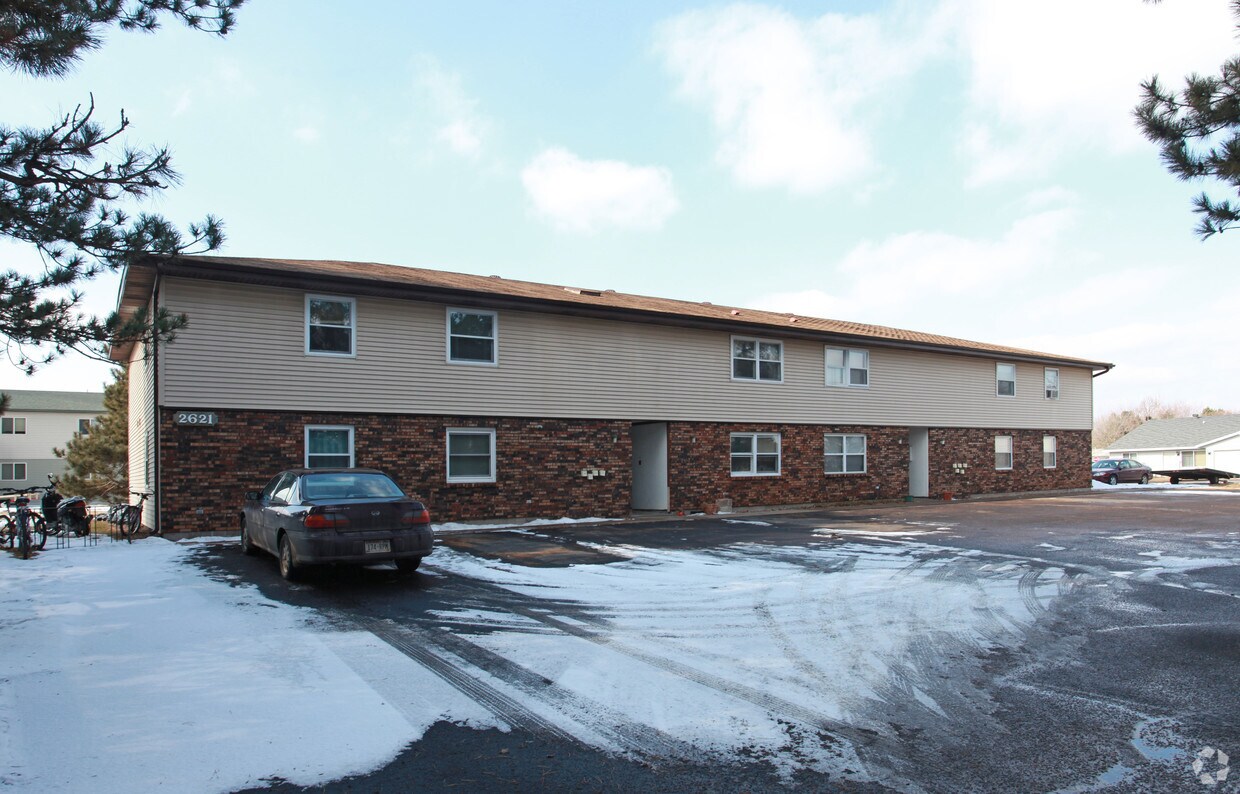 Primary Photo - 2621 Nelson Dr