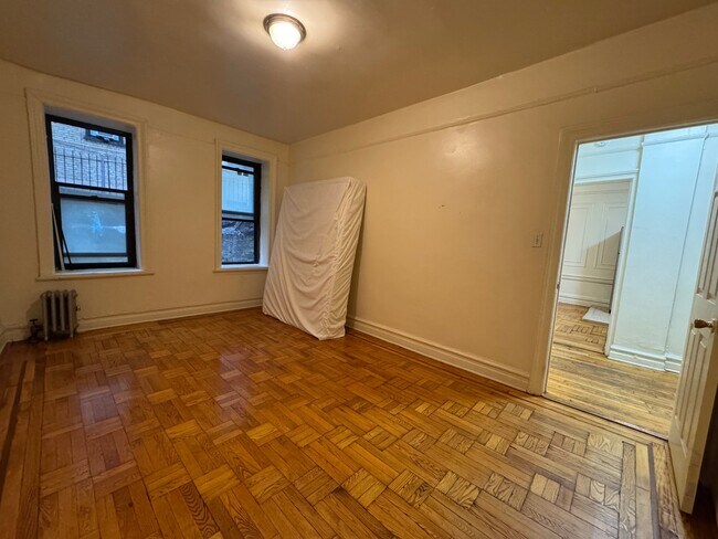 Foto del edificio - 377 Montgomery St