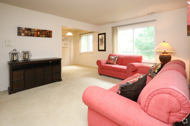 1 BR, 1 BA - 667 SF, Standard - Fountain Park South Apartments