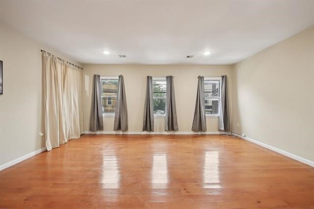 Foto del edificio - 1160 Summit Ave