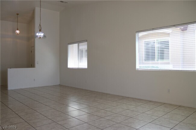 Foto del edificio - 10328 Birch Bluff Ln