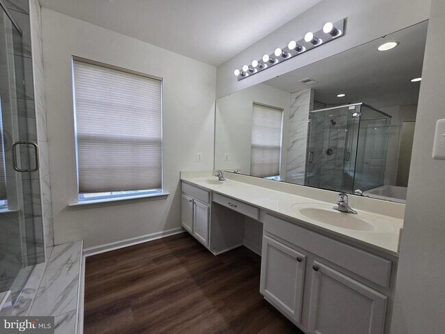 Foto del edificio - 173 Heartleaf Ln