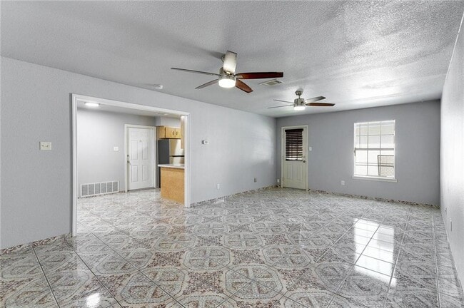 Building Photo - 6402 Santos St