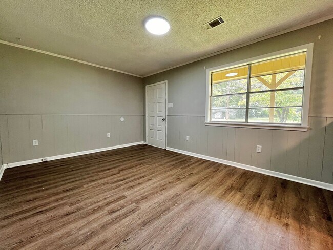 Foto del edificio - 602 N Cross St