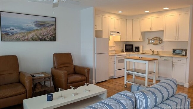 Foto del edificio - 2929 SE Ocean Blvd