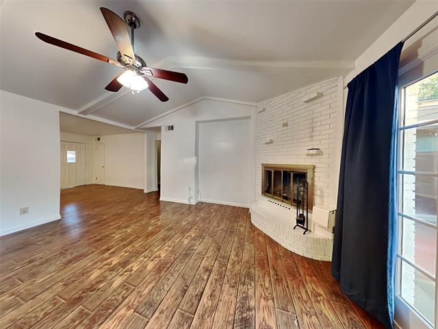 Foto del edificio - 311 Lincolnshire Ct