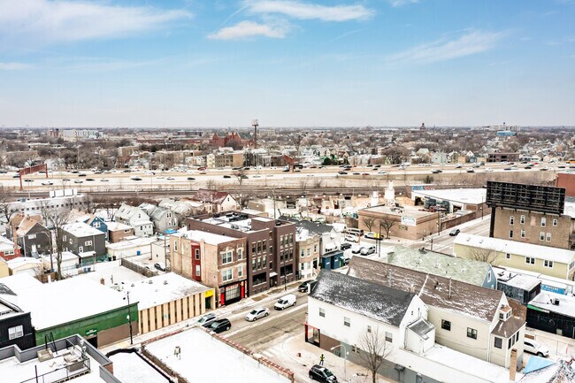 Aerial Photo - 3037 W Belmont Ave