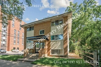 Building Photo - 2818 E 31st St