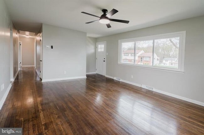 Building Photo - 103 Durso Dr