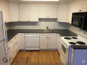 Building Photo - 505 E 1864 S St