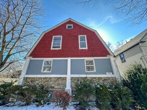 Building Photo - 14812 Westropp Ave