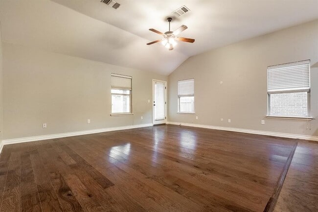 Building Photo - 2609 NW 183rd St