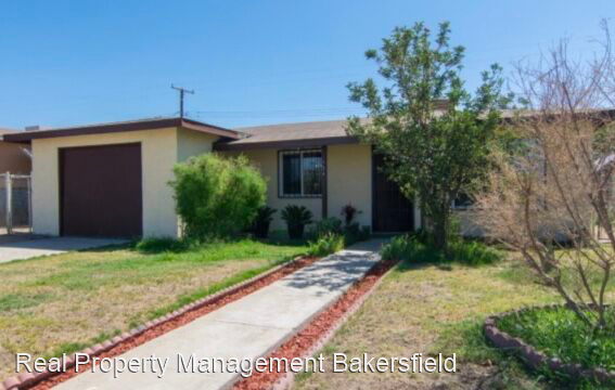 Foto principal - 3 br, 2 bath House - 134 W Cecil Ave