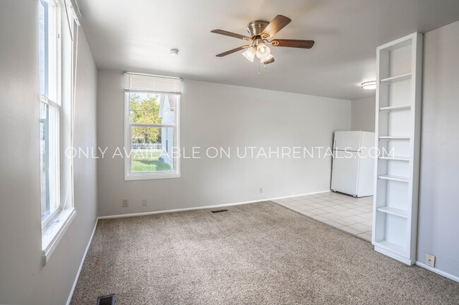 Building Photo - 212 S 1600 W