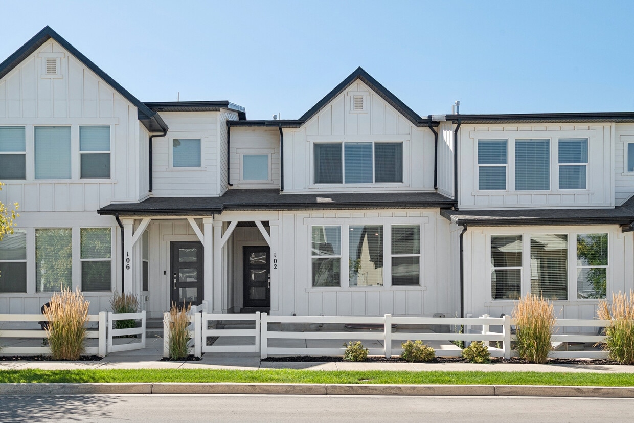 Photo - 102 E Grant Ln (North Salt Lake, UT)