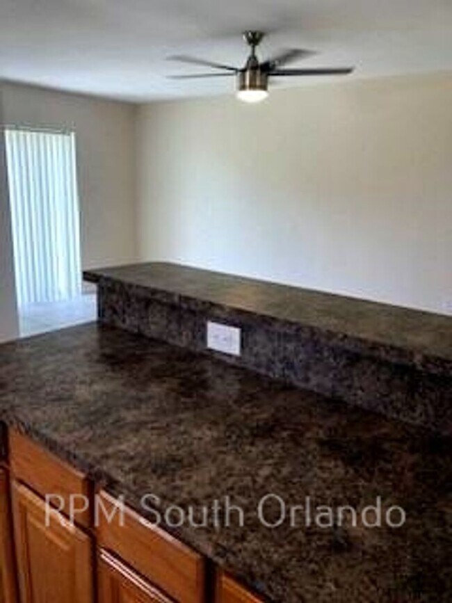 Foto del edificio - Kissimmee 3 bedroom home located at the en...