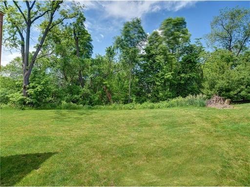 Building Photo - 108 Maple Ridge Ct