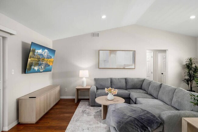 Foto del edificio - 1941 Tidewater Ct