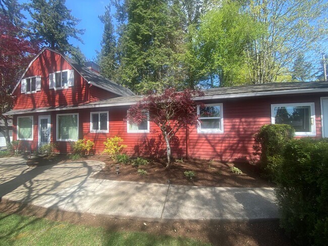 Foto del edificio - 7235 SW Canyon Dr
