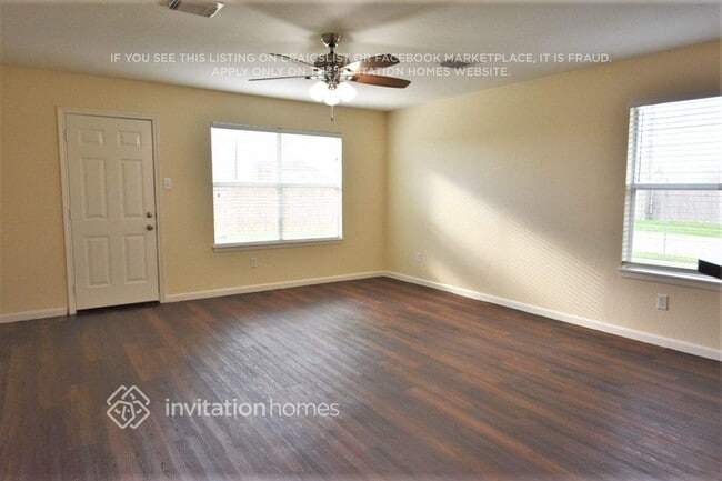 Building Photo - 5802 Plantation Crest Dr