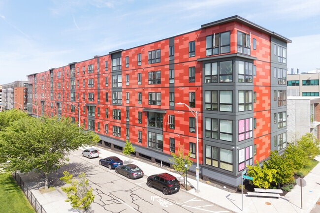 Building Photo - Chestnut Commons