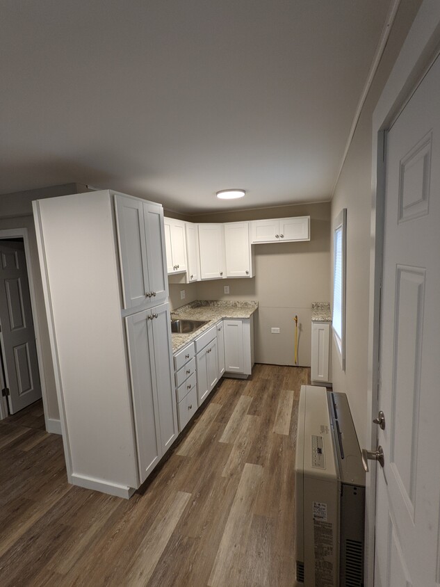 Kitchen - 422 State St
