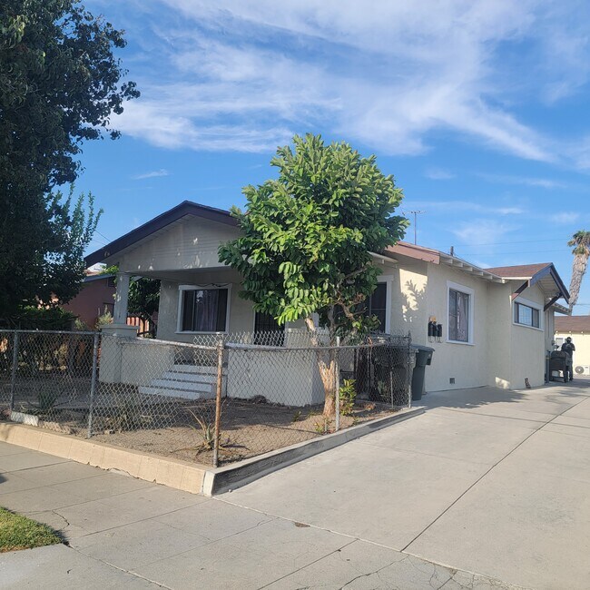 Building Photo - 3416 Granada Ave