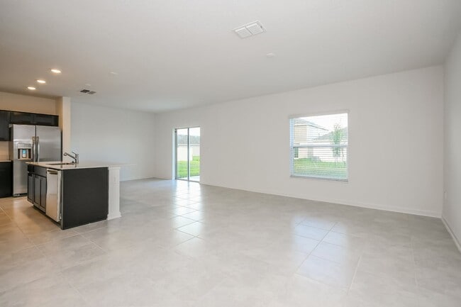 Foto del edificio - 949 Harold Pass