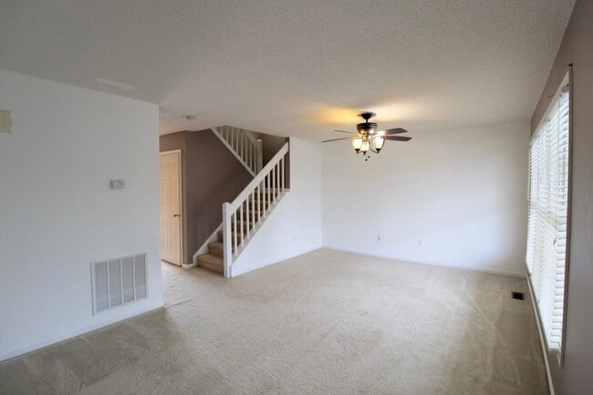 Building Photo - 1055 John Paul Jones Ln
