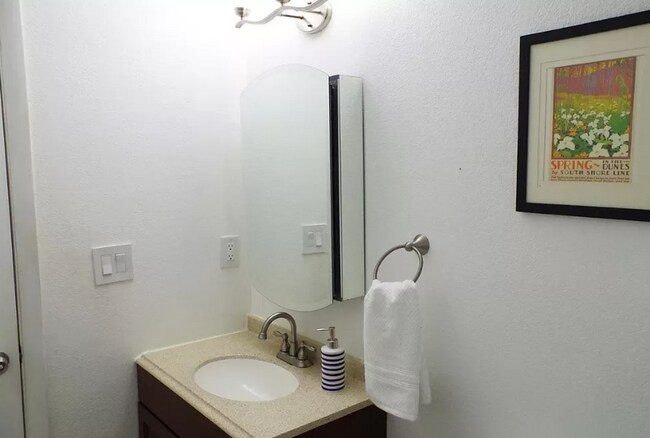 Foto del edificio - 9042 Perry St