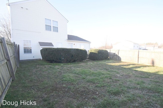 Building Photo - 3001 Meriwether Lewis Trail