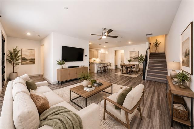 Foto del edificio - 8584 Dynasty Ln