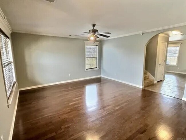Foto del edificio - Great 3 Bedroom 2.5 Bathroom Cabot House