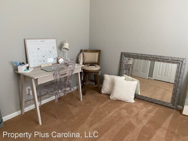 Foto del edificio - 3 br, 2 bath House - 4217 Sunglow Drive