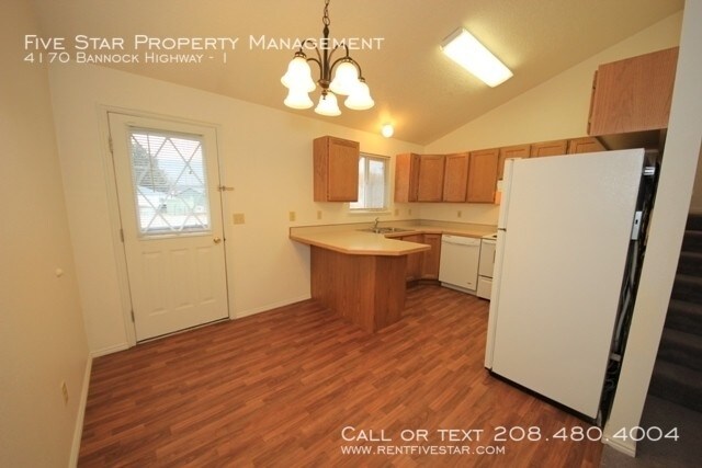 Foto del edificio - 4170 Bannock Hwy
