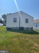 Building Photo - 1509 4th St