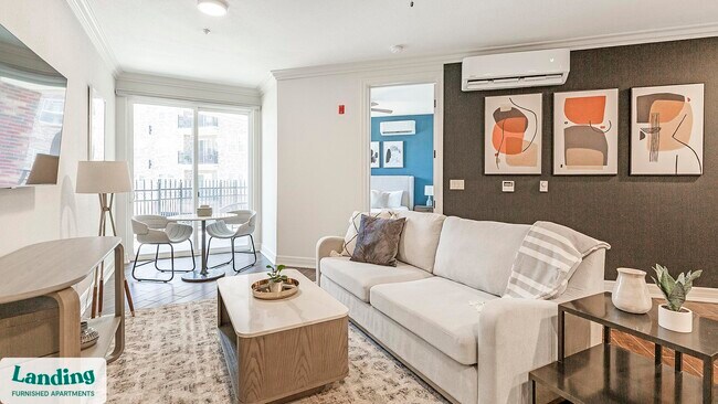 Foto del edificio - 6743 W 135th St
