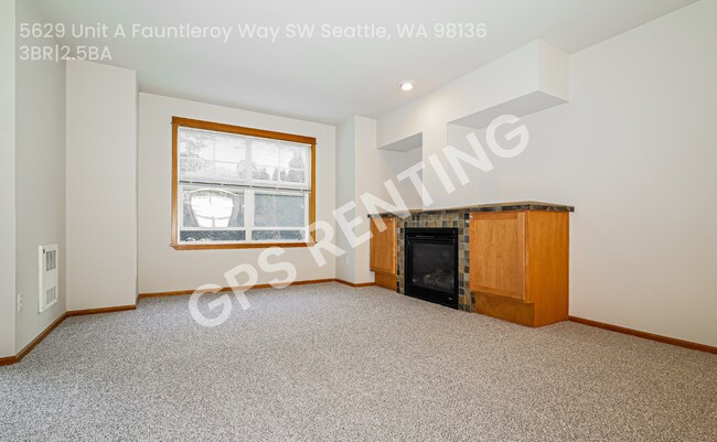 Foto del edificio - 5629 Fauntleroy Wy SW