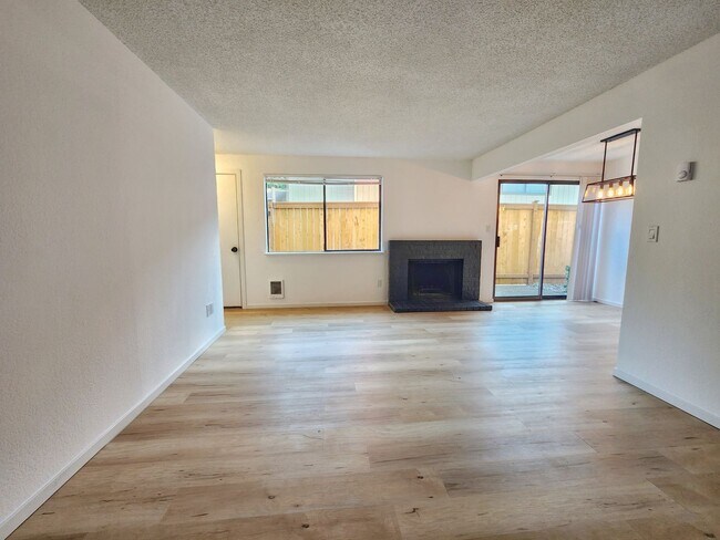 Foto del edificio - 15420 40th Ave S