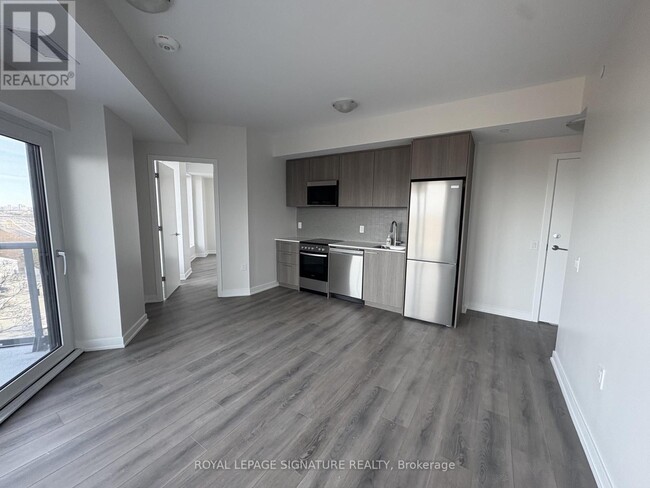 Building Photo - 7439 Kingston Rd