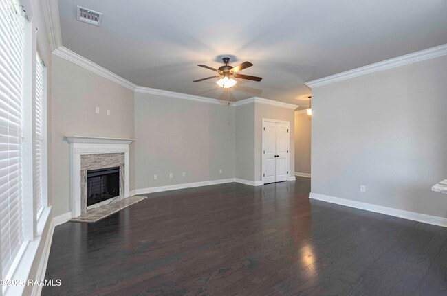 Building Photo - 135 Maddox Jude Dr