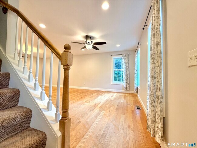 Foto del edificio - 793 Colonel Ledyard Hwy