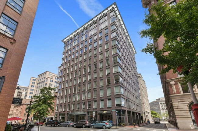 Building Photo - 80 Broad St